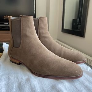 Hugo Boss Suede Chelsea Boots